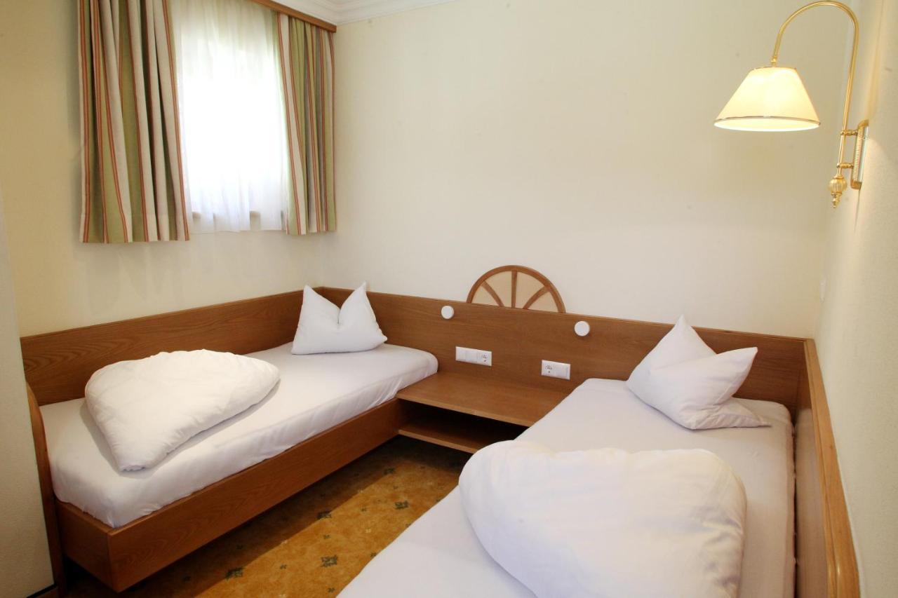 Hotel Neuwirt Ramsau am Dachstein Phòng bức ảnh