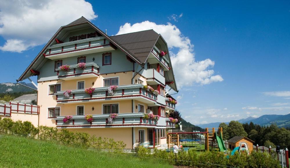 Hotel Neuwirt Ramsau am Dachstein Ngoại thất bức ảnh